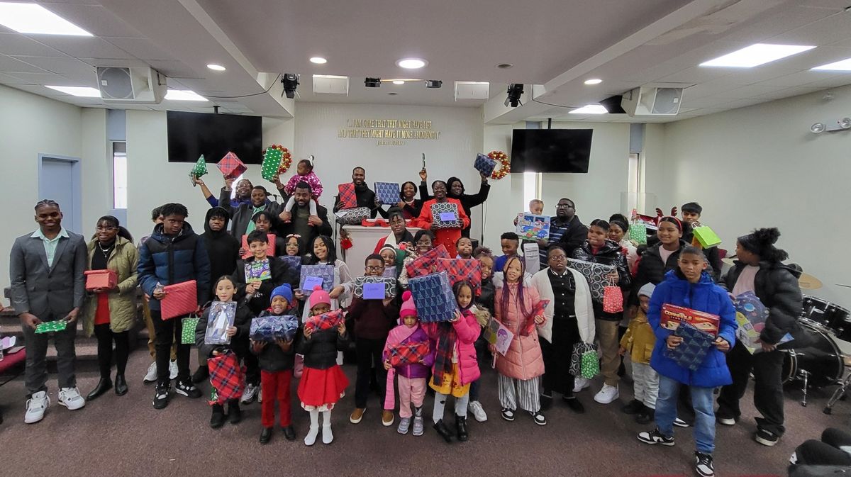 Kindness of Strangers — holiday gift giving